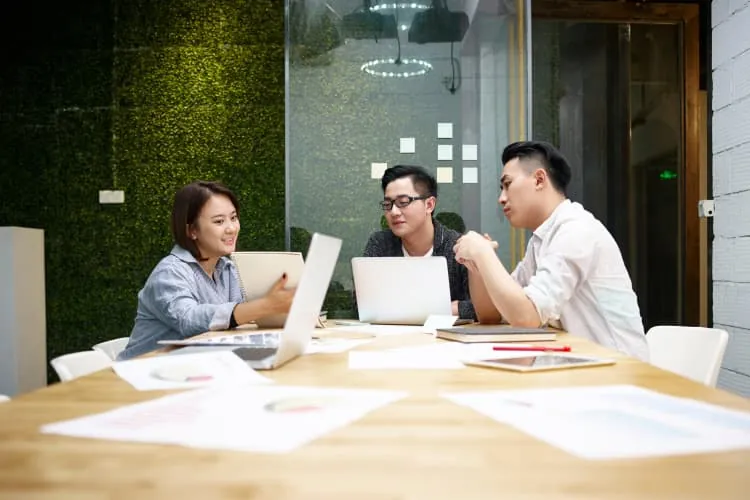 Why Singapore is the Ideal Hub for Global Business?