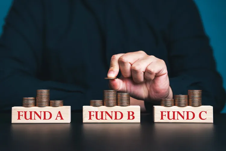 Explore flexible short-term investment options in Singapore