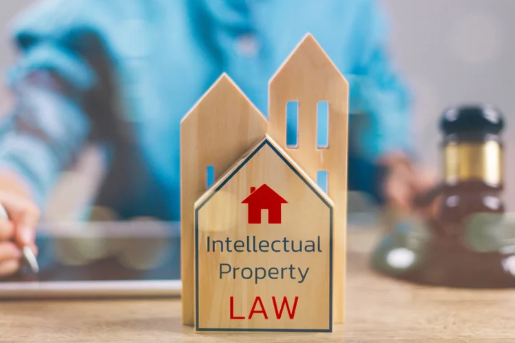 Mistakes to Avoid in Illinois Trademark Searches
