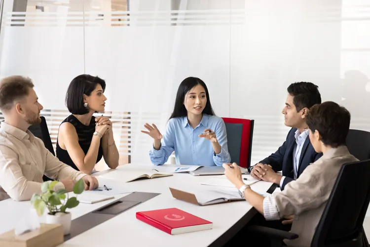 Professional Nominee Director Services in Hong Kong for Global Businesses