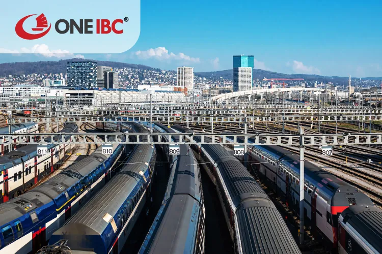 Zürich is a busy business hub of the world Zürich is a busy business hub of the world