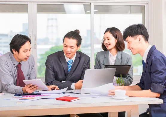 Business Culture in Vietnam: Etiquette, Work Culture & Insights