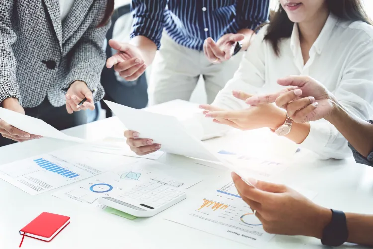 Understand major Vietnam market entry risks early