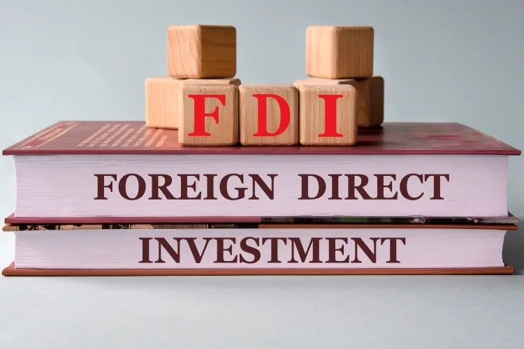 Understand the new trends of Hong Kong foreign direct investment.